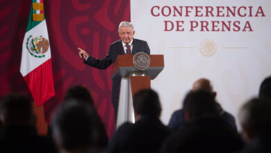 Photo of AMLO invita al festejo del 15 de septiembre en el Zócalo.